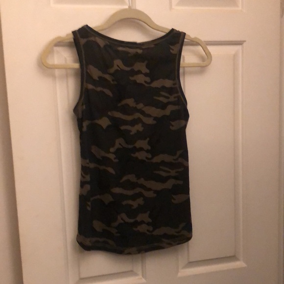 Tank top - Picture 2 of 2